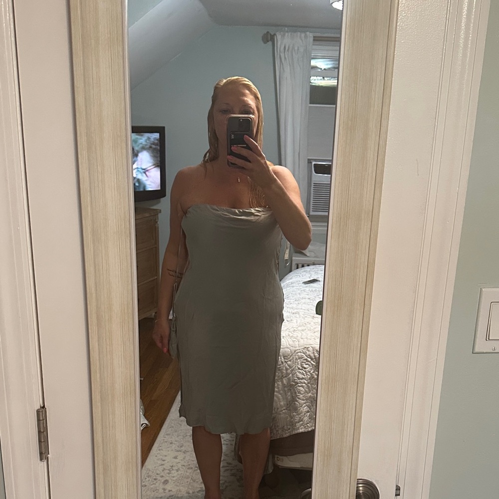 Elegant light sage/Gray Strapless Dress